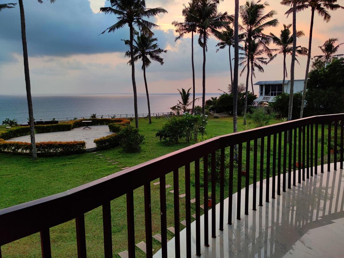 Pura Vida Varkala 호텔 외부 사진