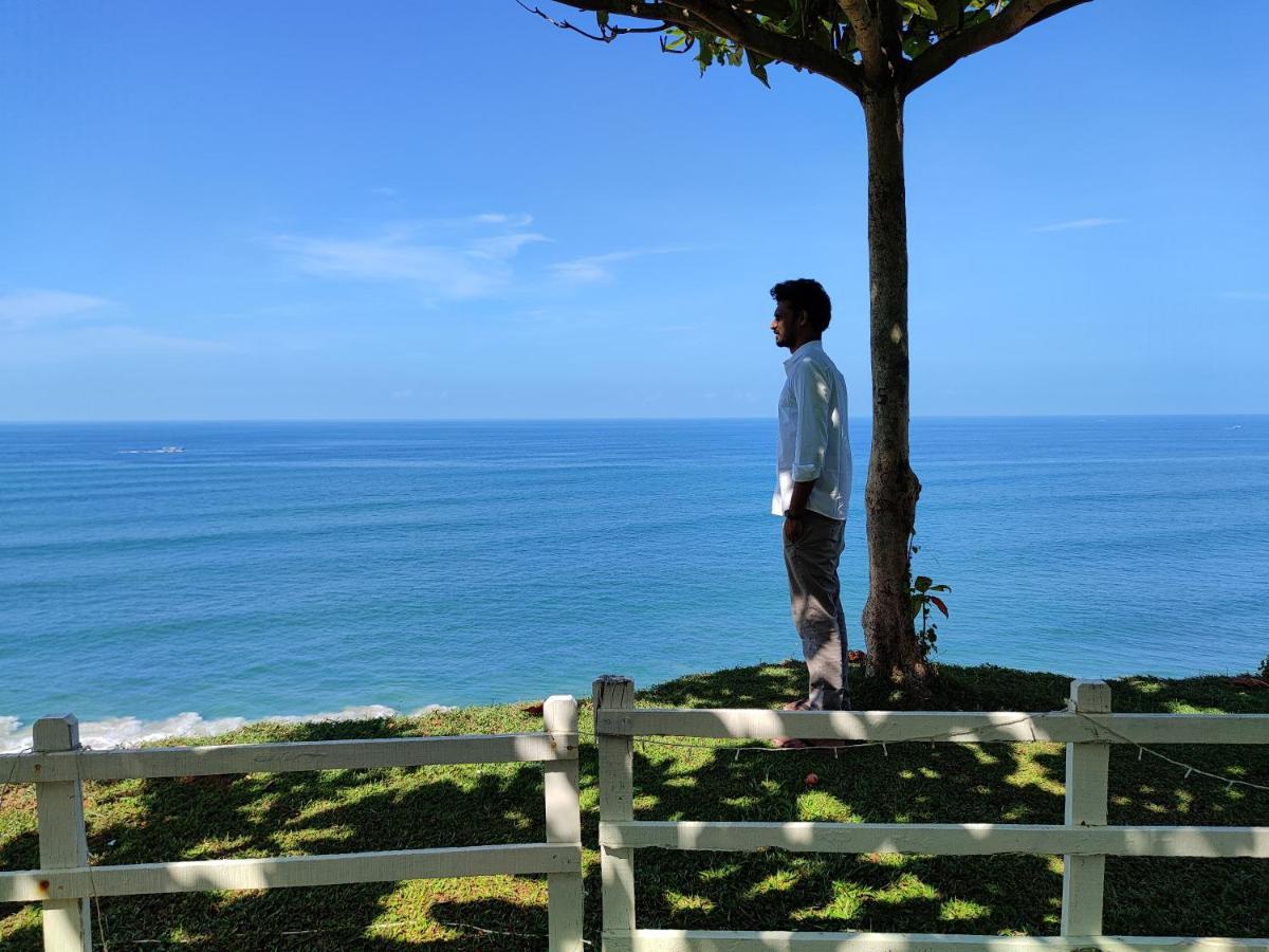 Pura Vida Varkala 호텔 외부 사진