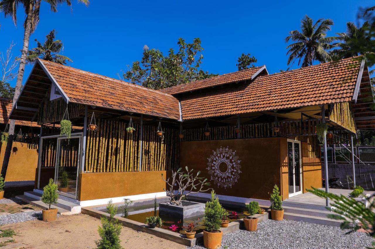 Pura Vida Varkala 호텔 외부 사진